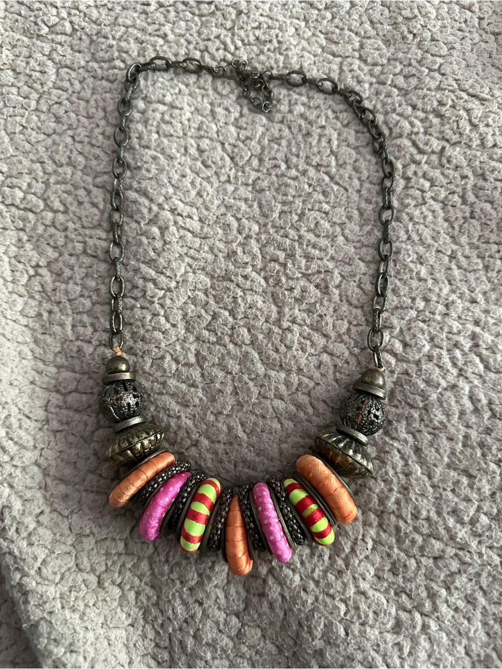 Boho Color-Block Statement Necklace - Multicolor - Picture 2 of 2